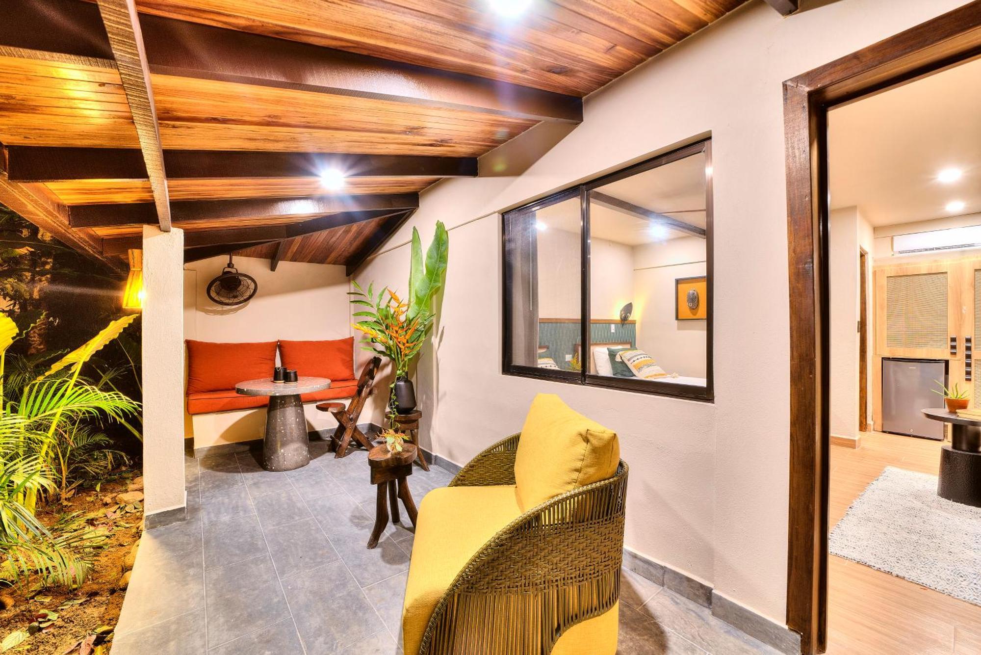 Conga Boutique Hotel Puerto Viejo de Talamanca Exteriör bild