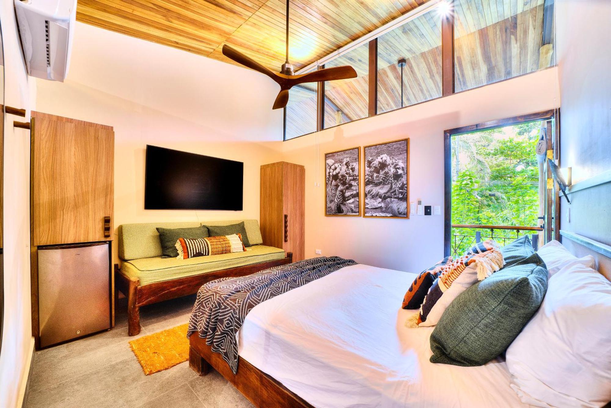 Conga Boutique Hotel Puerto Viejo de Talamanca Exteriör bild