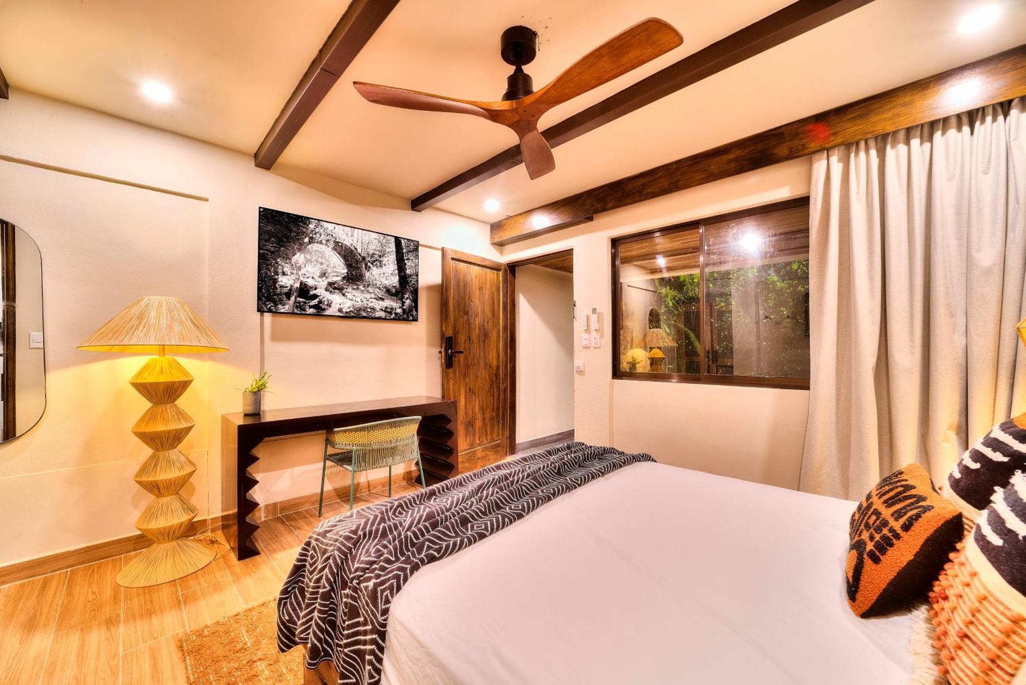Conga Boutique Hotel Puerto Viejo de Talamanca Exteriör bild
