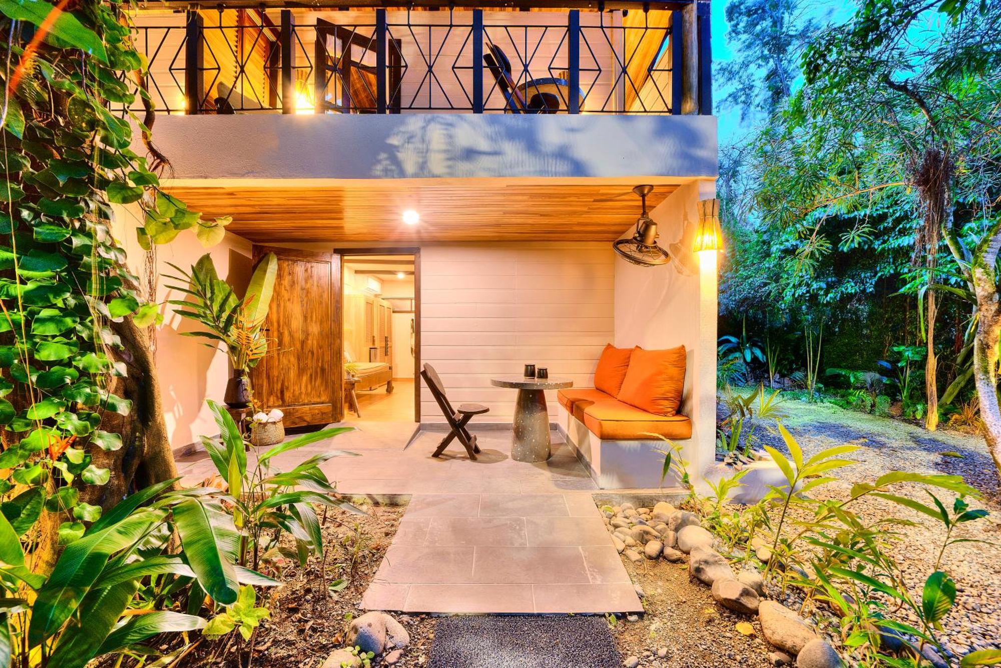 Conga Boutique Hotel Puerto Viejo de Talamanca Exteriör bild