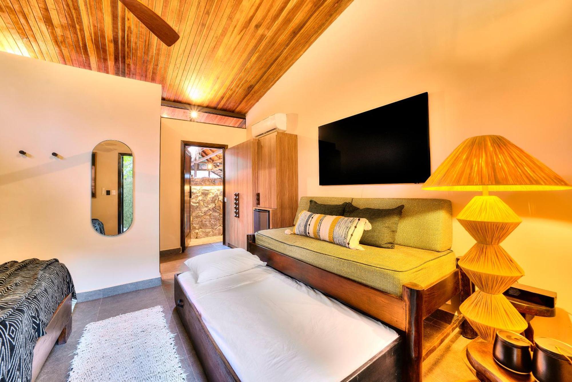 Conga Boutique Hotel Puerto Viejo de Talamanca Exteriör bild