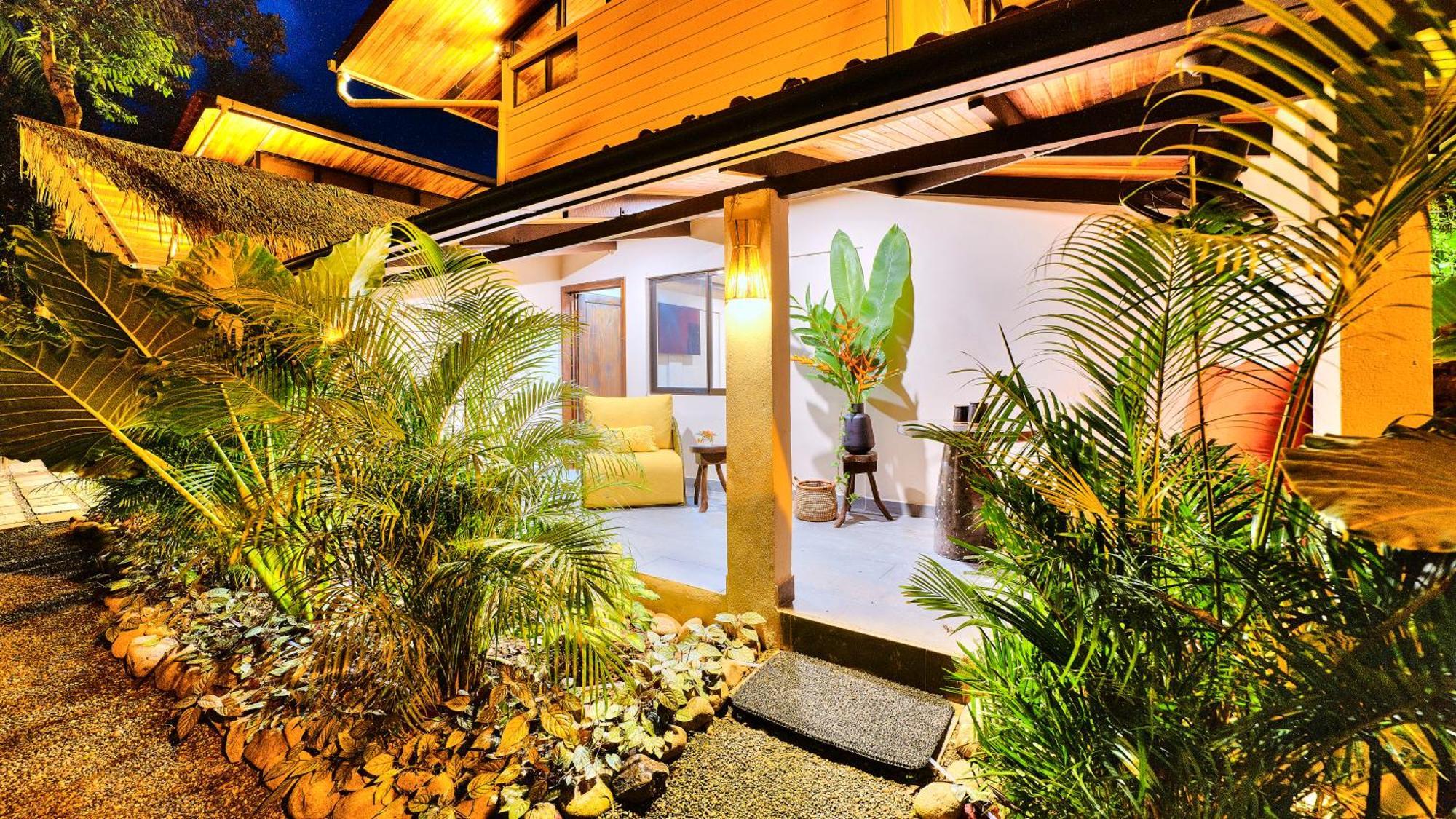 Conga Boutique Hotel Puerto Viejo de Talamanca Exteriör bild