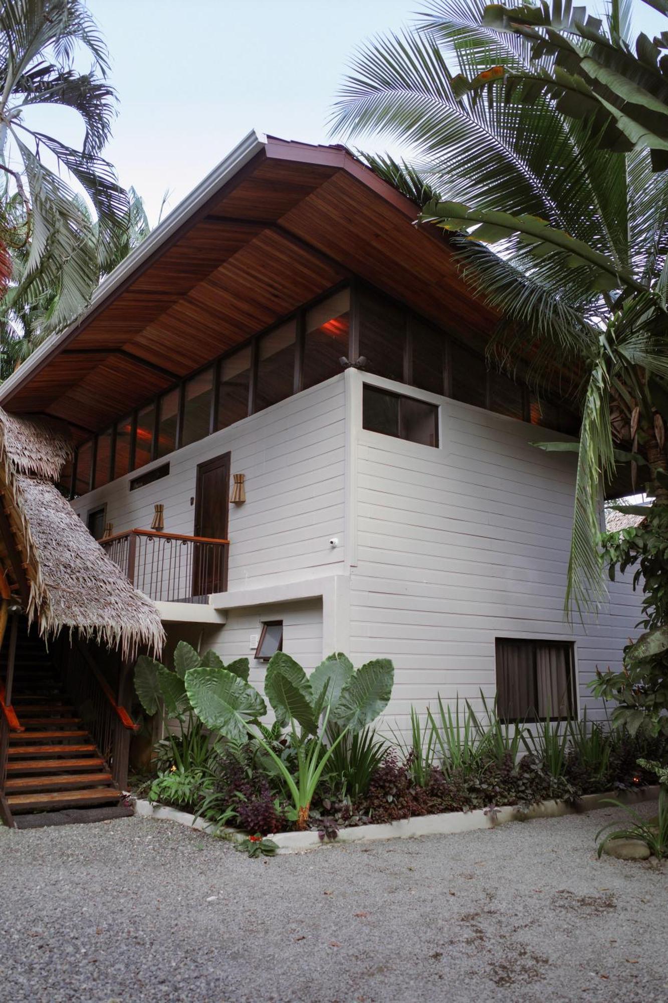 Conga Boutique Hotel Puerto Viejo de Talamanca Exteriör bild